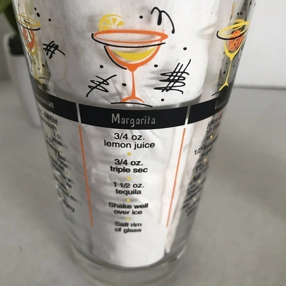 2 Glasses Mixed Drink/Cocktail Mixer/Pourer--Glass--Martini/Margarita
